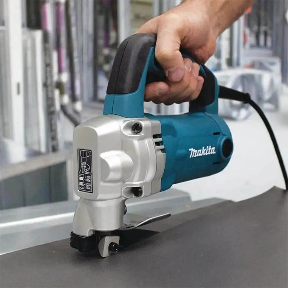 10 Gauge Sheet Metal Shear With Low Noise 81 dB, 2-Inch Cut Radius, Lock-On Switch, Built-In Thickness Gauge, Ultra Lightweight 7.4 Lbs, 6.2 Amp Motor for Smooth, Pro-Grade Cuts and Continuous Use - Image 6