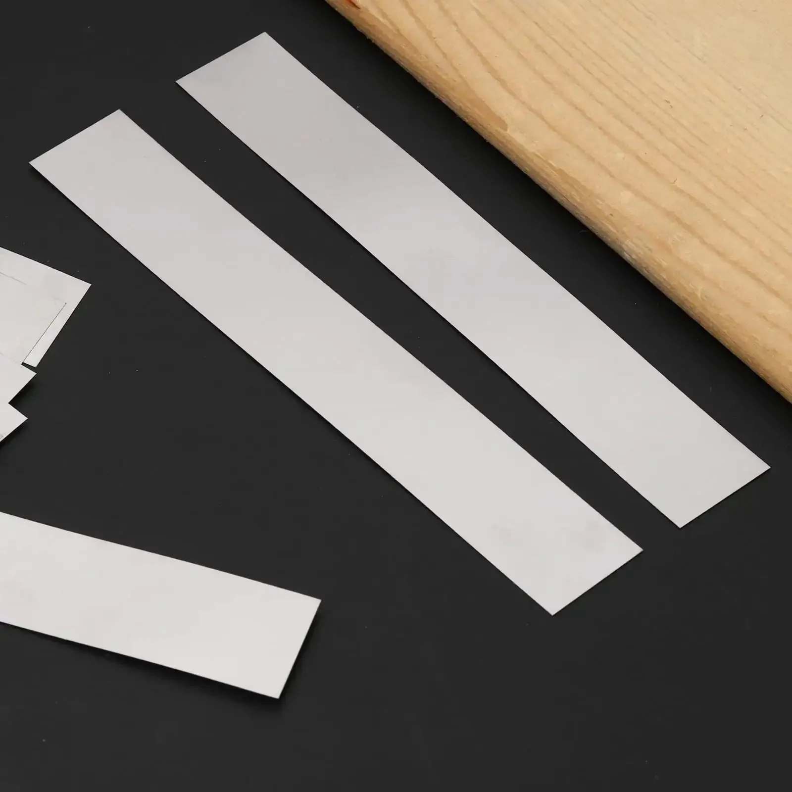 10 Pcs Rectangular Shim Stock Assortment Set Pro Grade 0.004 Inch Thick, 6.1 Inch Long By 0.98 Inch Wide, 304 Stainless Steel Silver Shims For Kitchen Trim Gap Filler, DIY And Industrial Projects - Image 4