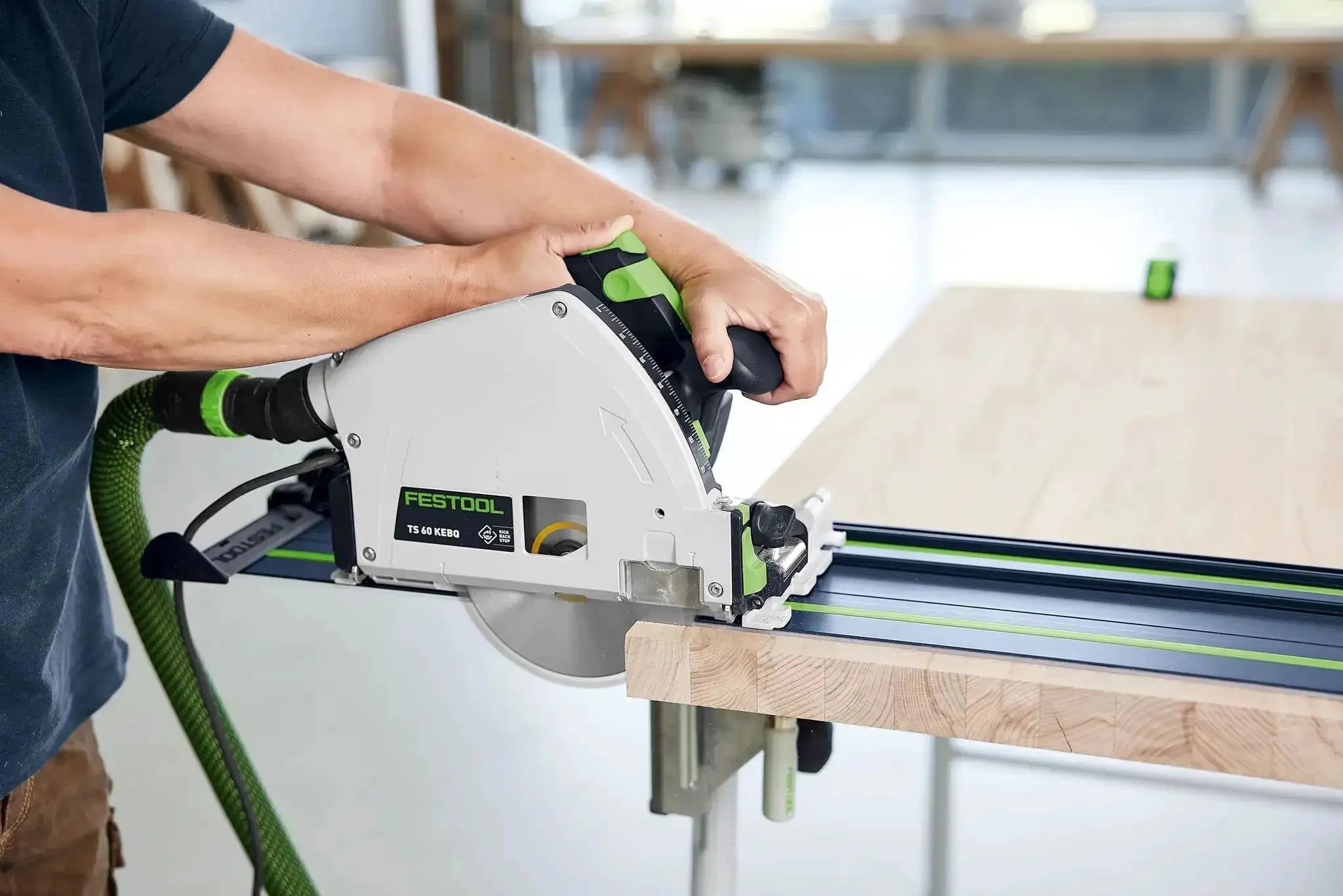 100 Year Limited Edition Guide Rail 55 Inch Track Saw Rail For TSC 55 TS 55 TS 75 Splinter Free Edge Guard Anti Slip Surface And Pro Grade Beefy Precision Alignment For Smooth Fast Cuts On Long Projects - Image 3