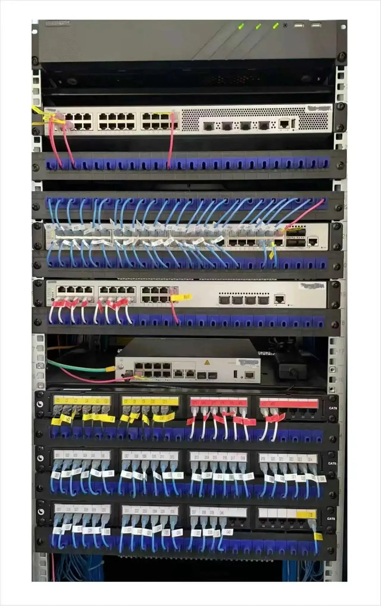 1U 19 Inch Rack Mount Cable Management System With Horizontal Duct Raceway And 24 Finger Channel Organizer For Clean Front To Side Cable Routing Patent Pending Easy Cable Sorting Slick Ready-To-Go Server Rack Setup - Image 2