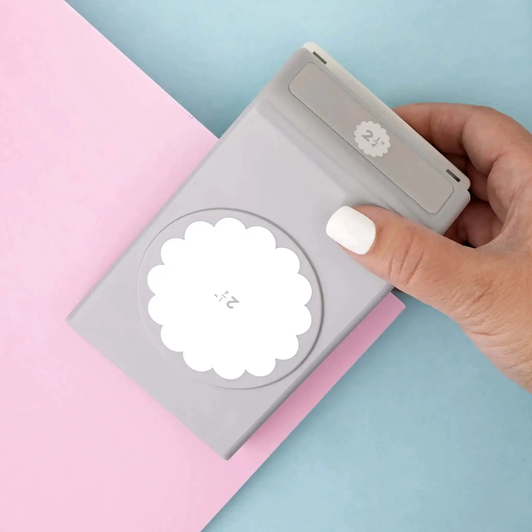2.25 Inch Scalloped Circle Punch For Scrapbooks And Card Making, Large White Craft Punch Perfect For Nesting Layered Mats, Photo Frames, And Decorations, Compact Grab And Go Tool For All Your Paper Craft Projects - Image 5