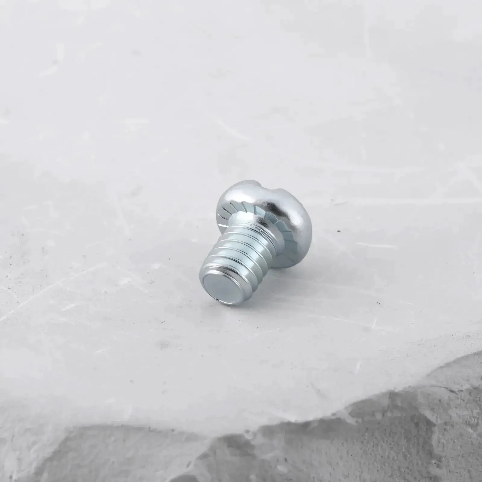 4 Pack Quick Adjust Chain Tensioner Screws M4x5mm For Stihl MS 170 171 180 181 182 192 Chainsaws Gear Screws For Precise Chain Tension And Safer Cutting - Image 2