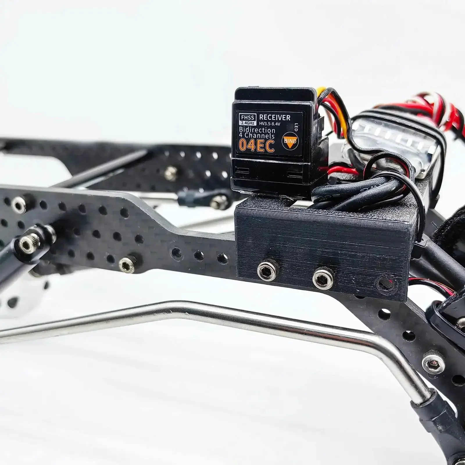 4CH 2.4GHz RC Receiver With SBUS2 And 8.4V High Voltage Internal Antenna, Compatible With T-FHSS Transmitters For Crawler RC Cars, Buggy, And Boats Everywhere - Image 2