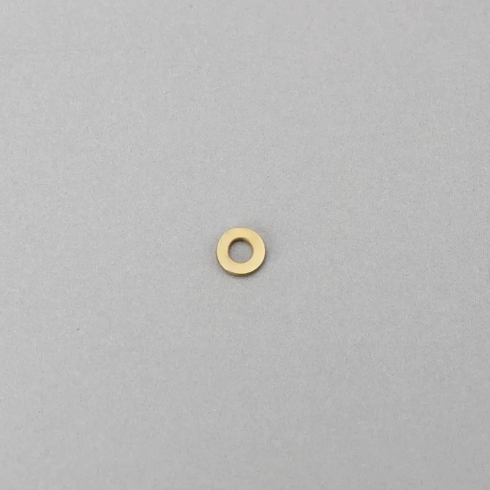 50 Pcs M1.0 Brass Washers Flat Copper Sealing Washers Gaskets For Electronics Hardware Lighting Furniture And More Great For DIY Projects Reduces Friction Prevents Loosening Distributes Pressure - Image 2