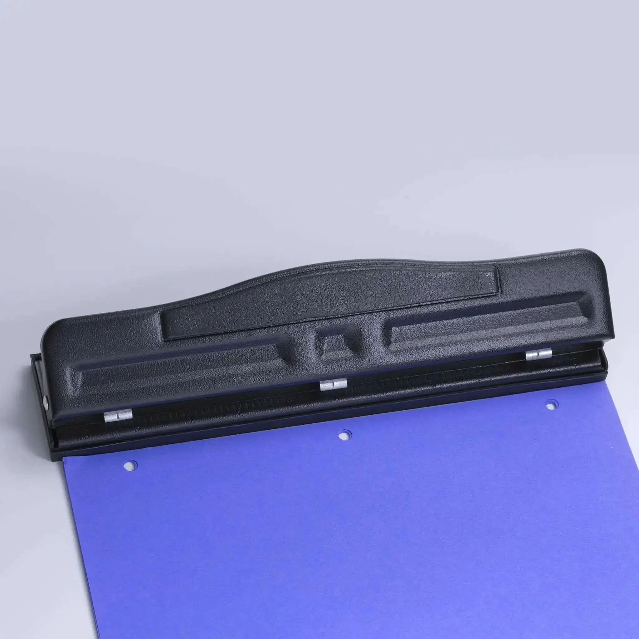 Adjustable Two To Three Hole Punch With Padded Handle 11 Sheet Capacity Black Office Paper Punch For Home Or Small Office Easily Switch Between Two Or Three Holes For Letter Size Docs - Image 3