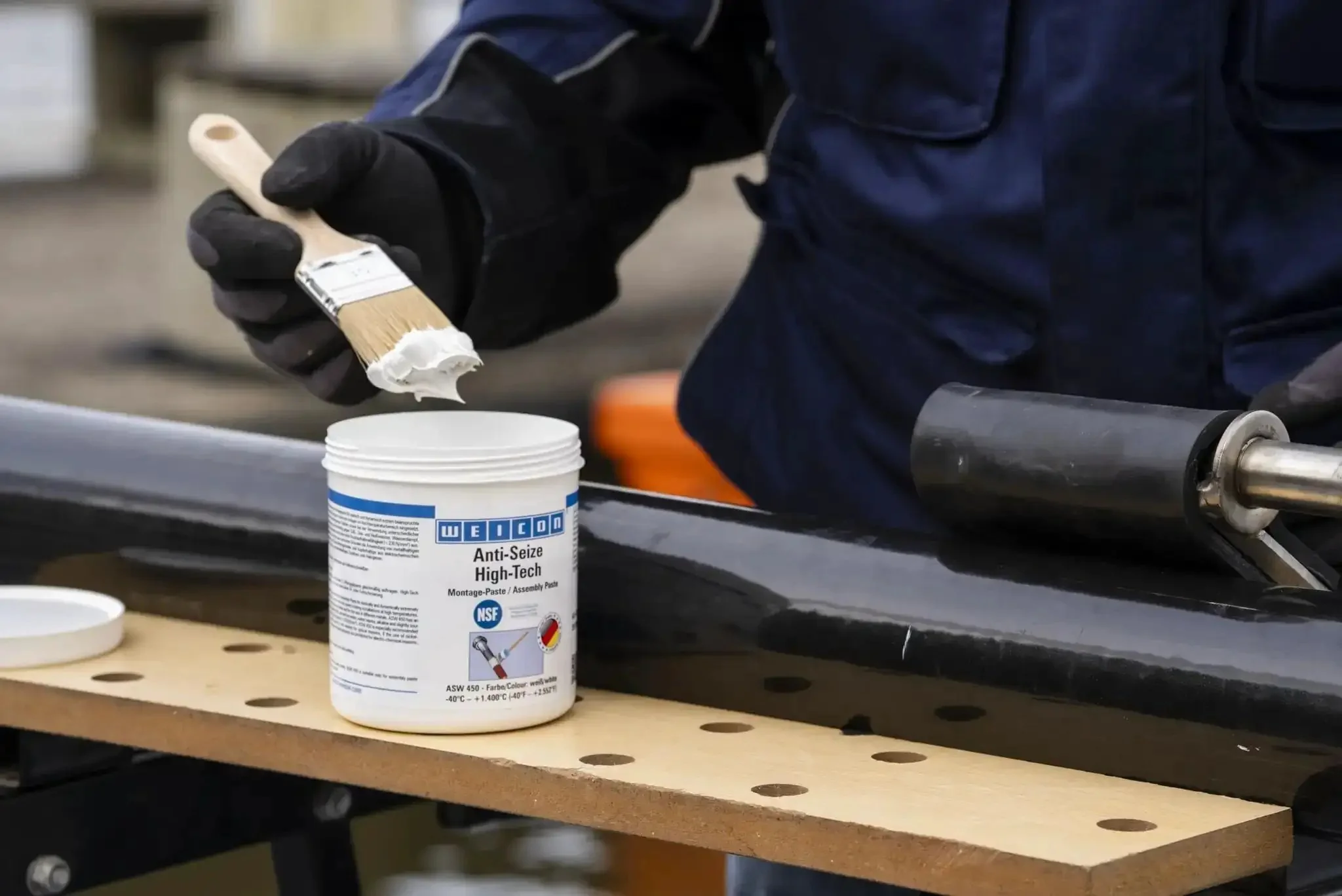 Anti Seize High Tech Assembly Paste 450 G Metal Free High Temperature Resistant For Corrosion Protection And Easy Disassembly NSF Approved Material Neutral Keeps Fasteners Bearings And Gears From Seizing In Cars Trucks And Gear Heads - Image 7