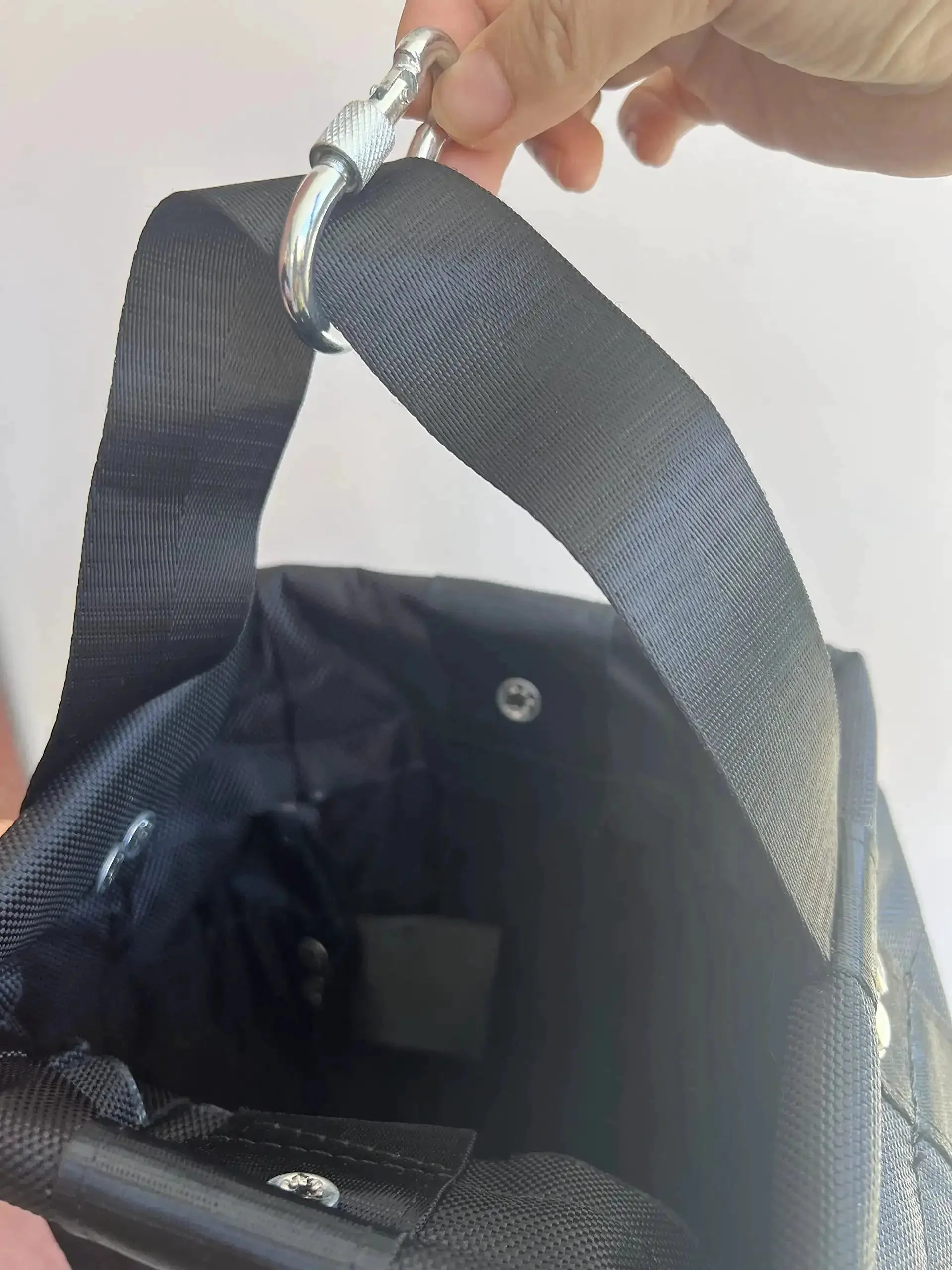 Beefed Up Heavy Duty Chain Container Bag For 2 Ton Manual Hoist, Large Capacity Chain Storage Organizer, Durable Nylon Fiber, Water Drain Hole Design For Rainy Days, Easy To Disassemble And Clean, Black - Image 6