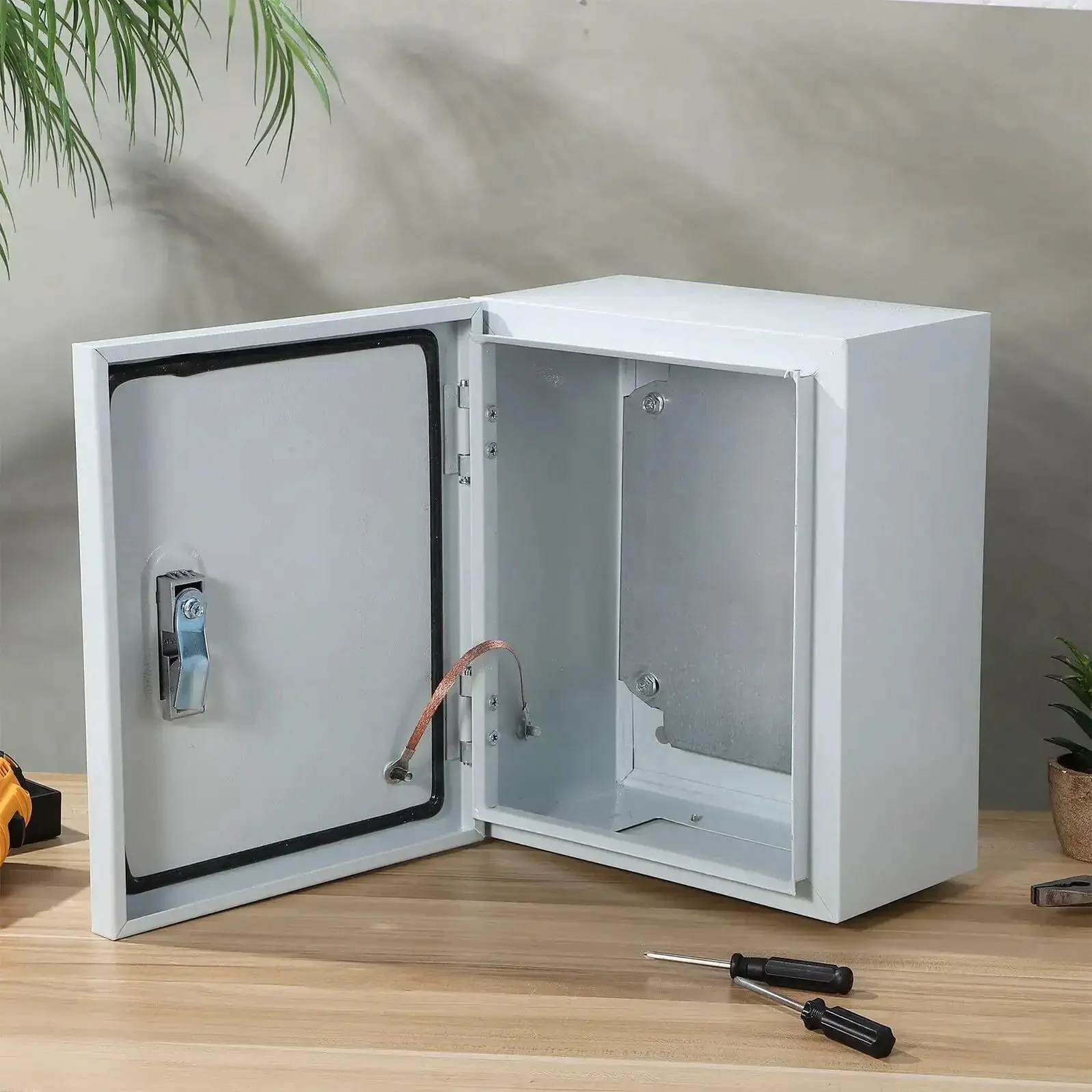 Beefy Outdoor Wall Mounted Metal Electrical Junction Box Weatherproof Control Panel Enclosure 250x300x140mm For Home Power Distribution Thickened Cabinet Without Handle - Image 2