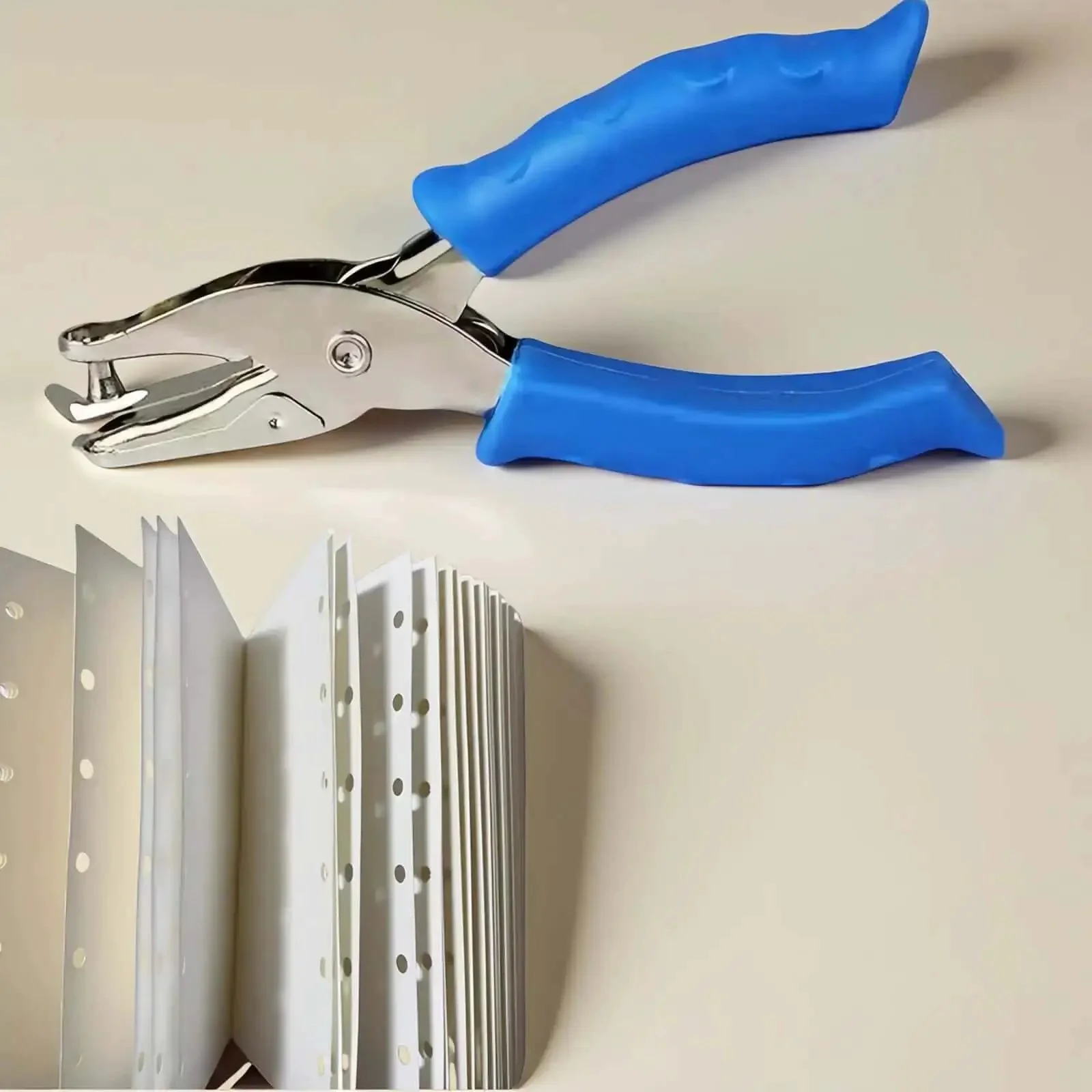 Blue One Circle Hole Punch With Soft Grip Handheld Paper Punch For Crafts Tags Card Making DIY Projects Scrapbooking And Greeting Cards Handy Small Puncher For Cardstock Laminated Cards - Image 2