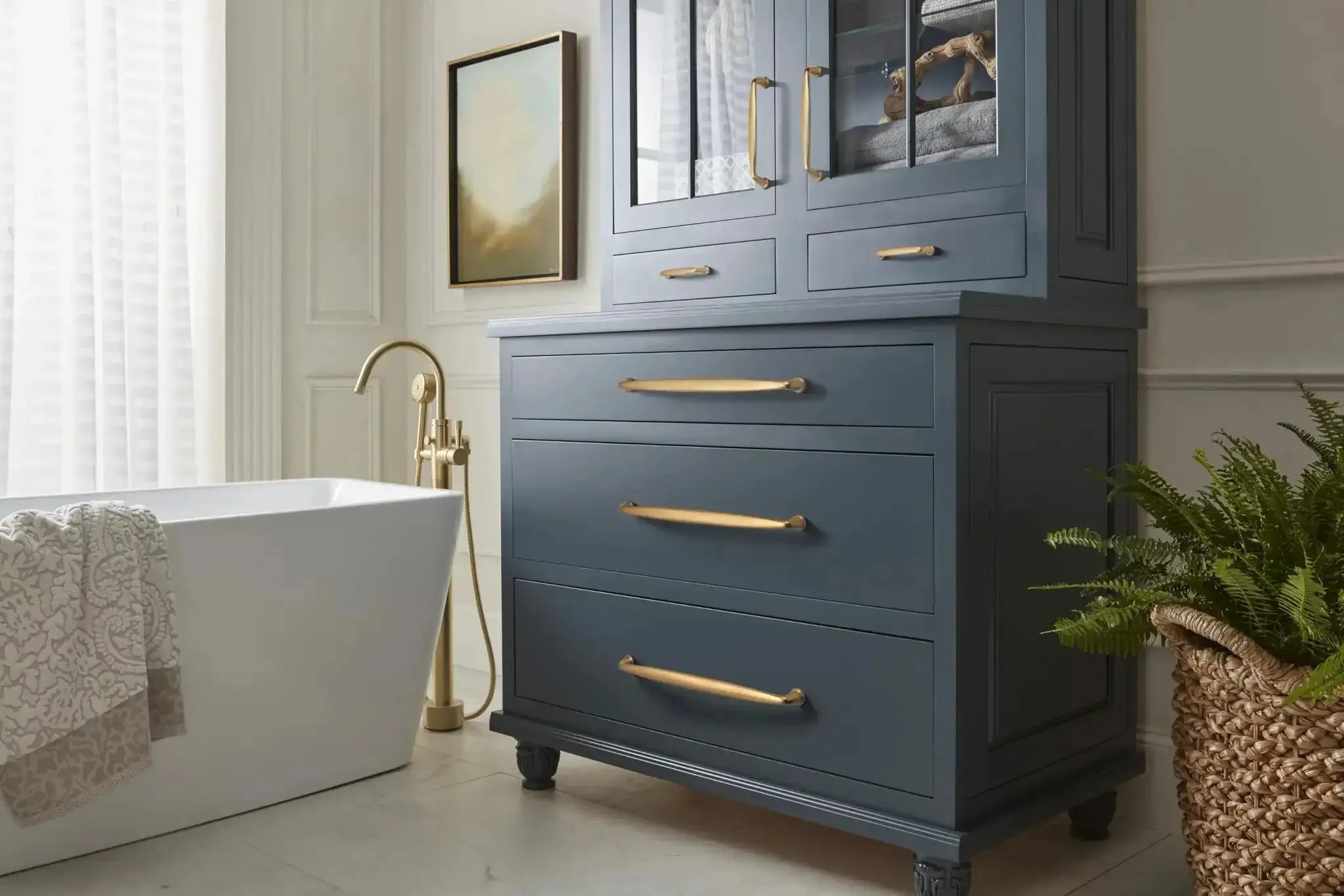 Champagne Bronze Appliance Pull For Large Paneled Cabinets, 18 Inch Center To Center Cabinet Handle, Heavy Duty Kane Style, Transitional Furniture Hardware, Nearly 19 And A Quarter Inch Overall Length, Beefy Yet Sleek And Easy Install - Image 7