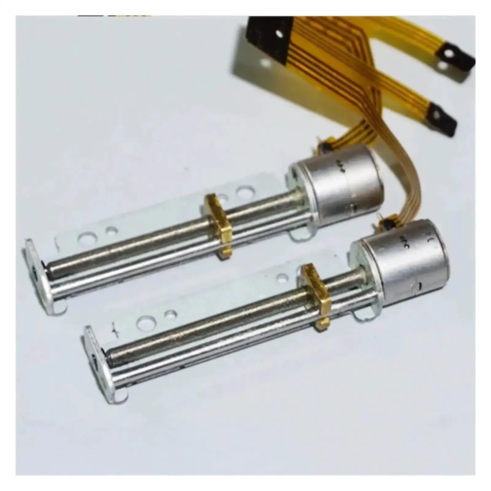 DC 5V 30mm Linear Actuator With 8mm Stroke 2 Phase 4 Wire Precision Stepper Screw Slider Nut Lifting Kit For DIY Projects And Makers For Home And Lab Use - Image 3