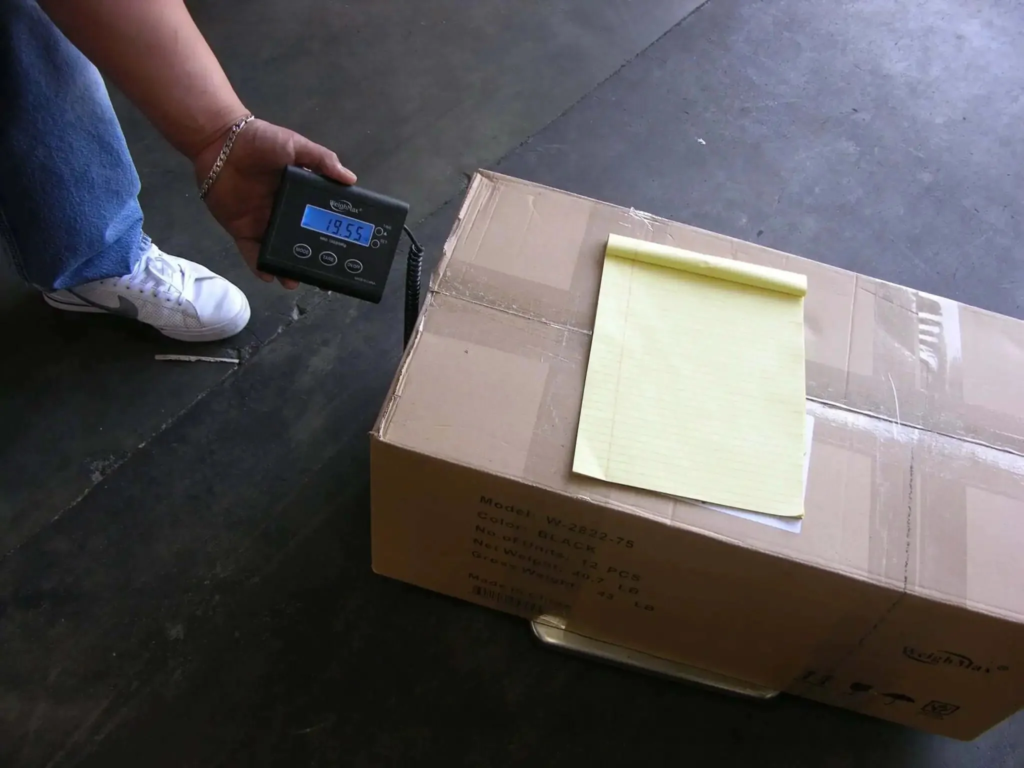 Digital Wireless Postal Scale With 330 Lb Capacity For Shipping And Packaging Industrial Grade Weighing Solution Battery And Adapter Included Beast For Post Offices Warehouses And Manufacturing Environments - Image 3