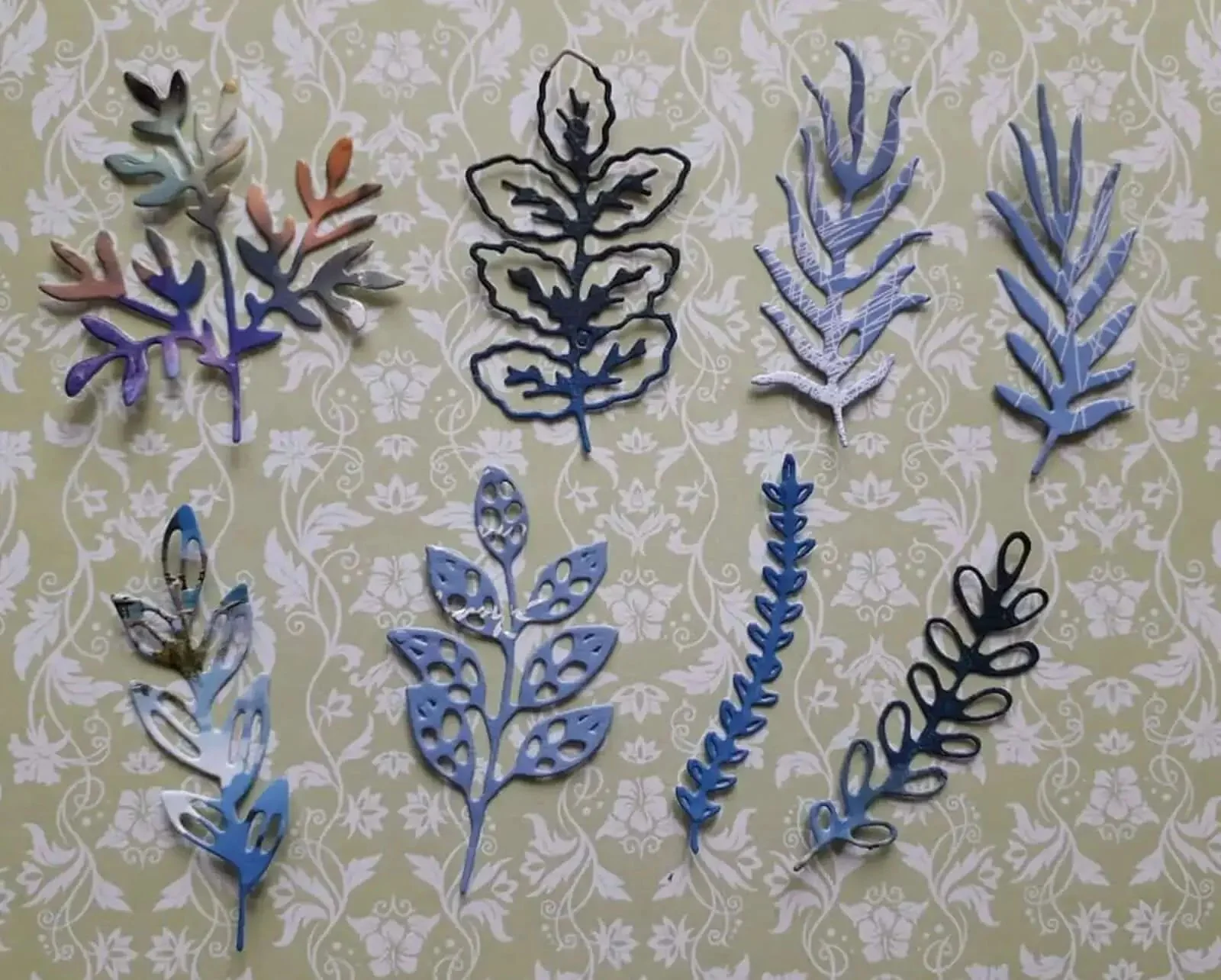Eight Piece Leaf Metal Die Cuts Set For Scrapbooking And Card Making, Floral Leaf Cutting Dies Stencils For DIY Embossing Craft Projects, Durable Carbon Steel Dies, 9.7 By 10.9 Cm - Image 5
