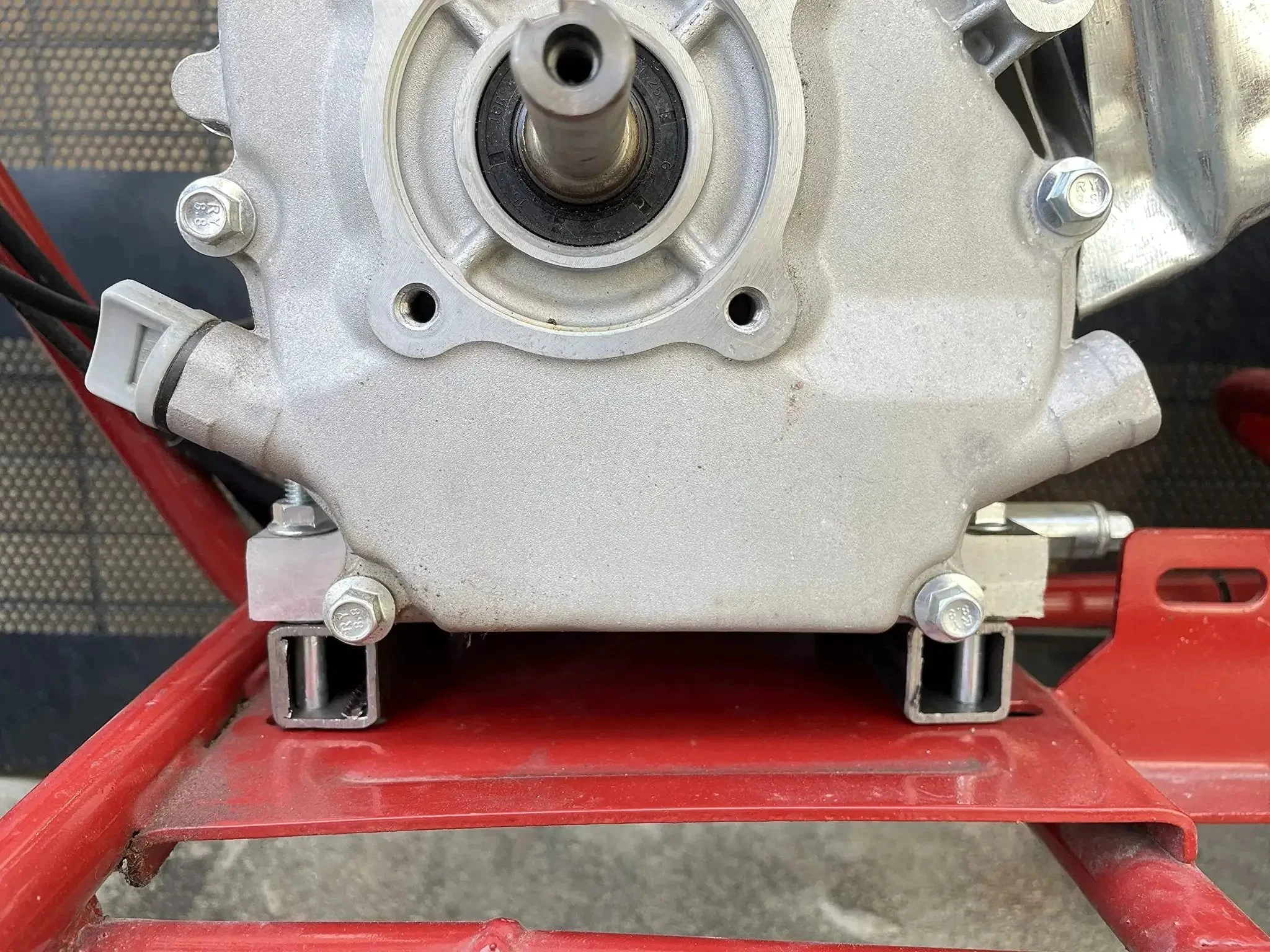 Engine Mount Plate Riser 1x1 Square Tube For 4 7 HP Engines With 3 1 8 Inch Center Spacing Easy Install Fits Predator 212cc 196cc Go Kart Mini Bike Coleman CT200U CT200U EX BT200X Honda GX160 GX200 - Image 4
