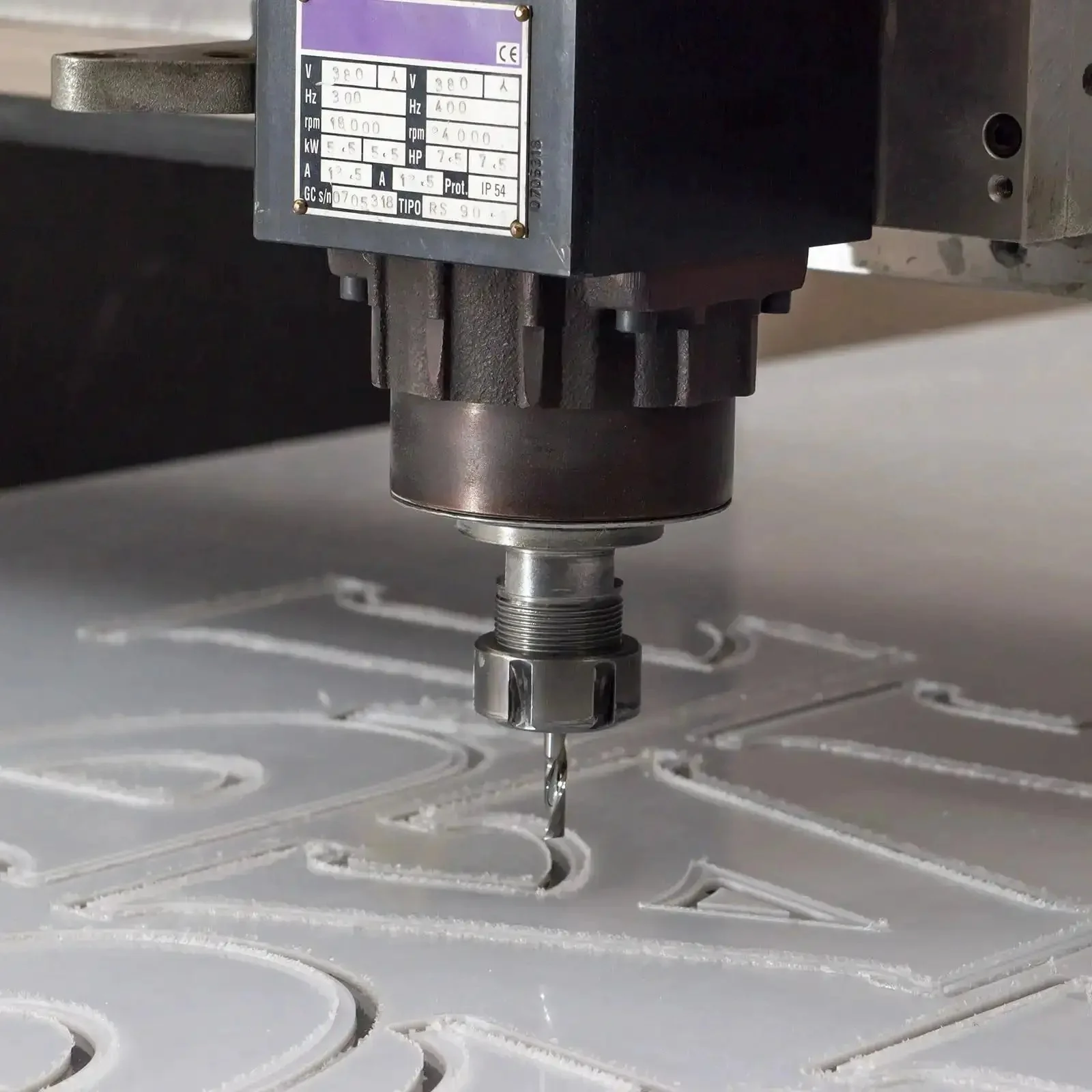 ER25 A M32 Collet Clamping Nut With Dynamic Balance Holes For CNC Lathe And Milling Tool Holders Built From 40Cr Alloy Steel For High Strength Precision Ground For High RPM Stability And Reduced Runout Black - Image 2