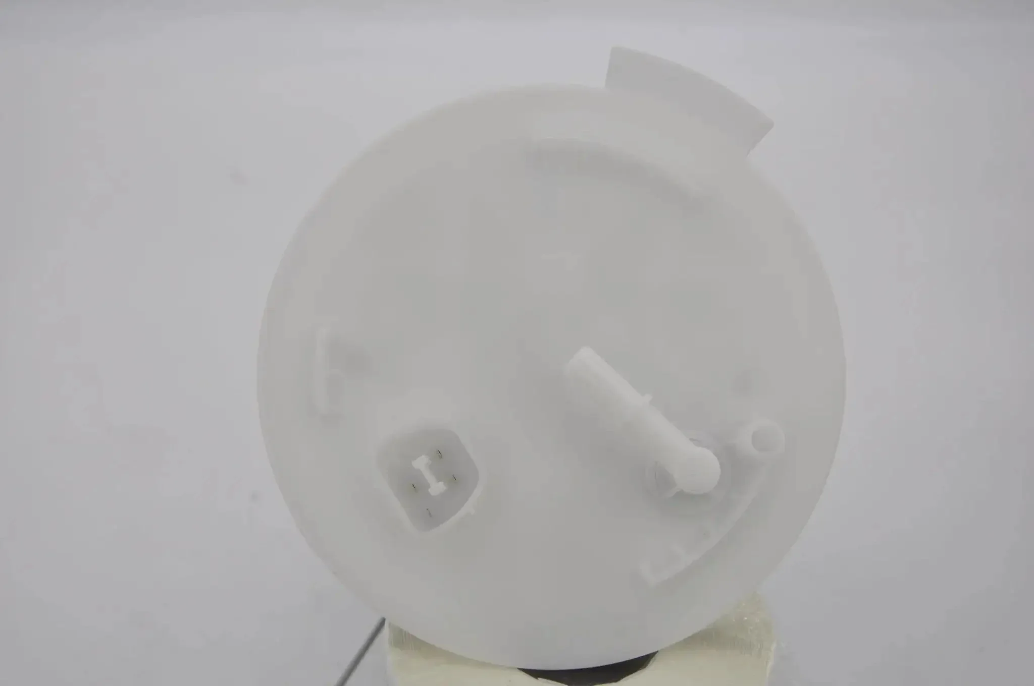 Fuel Pump Module Assembly For 2010 To 2012 Ford Fusion, Mercury Milan, And Lincoln MKZ 2.5L L4 Gas Replacement With FG1141 E2561M, Plug And Play For Easy Install, OEM Fit, 1 Year Warranty - Image 2