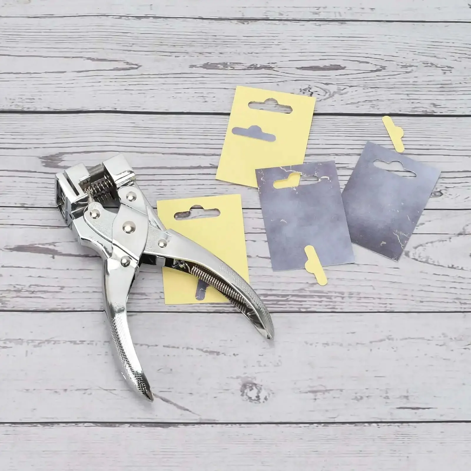 Heavy Duty T Slot Hole Punch Handheld Tool For ID Cards Plastic Cardstock Cardboard And PVC With Sharp Visible Blade Edge Durable Zinc Alloy Construction And Easy Spring Action Delivers Fast Clean Holes - Image 5