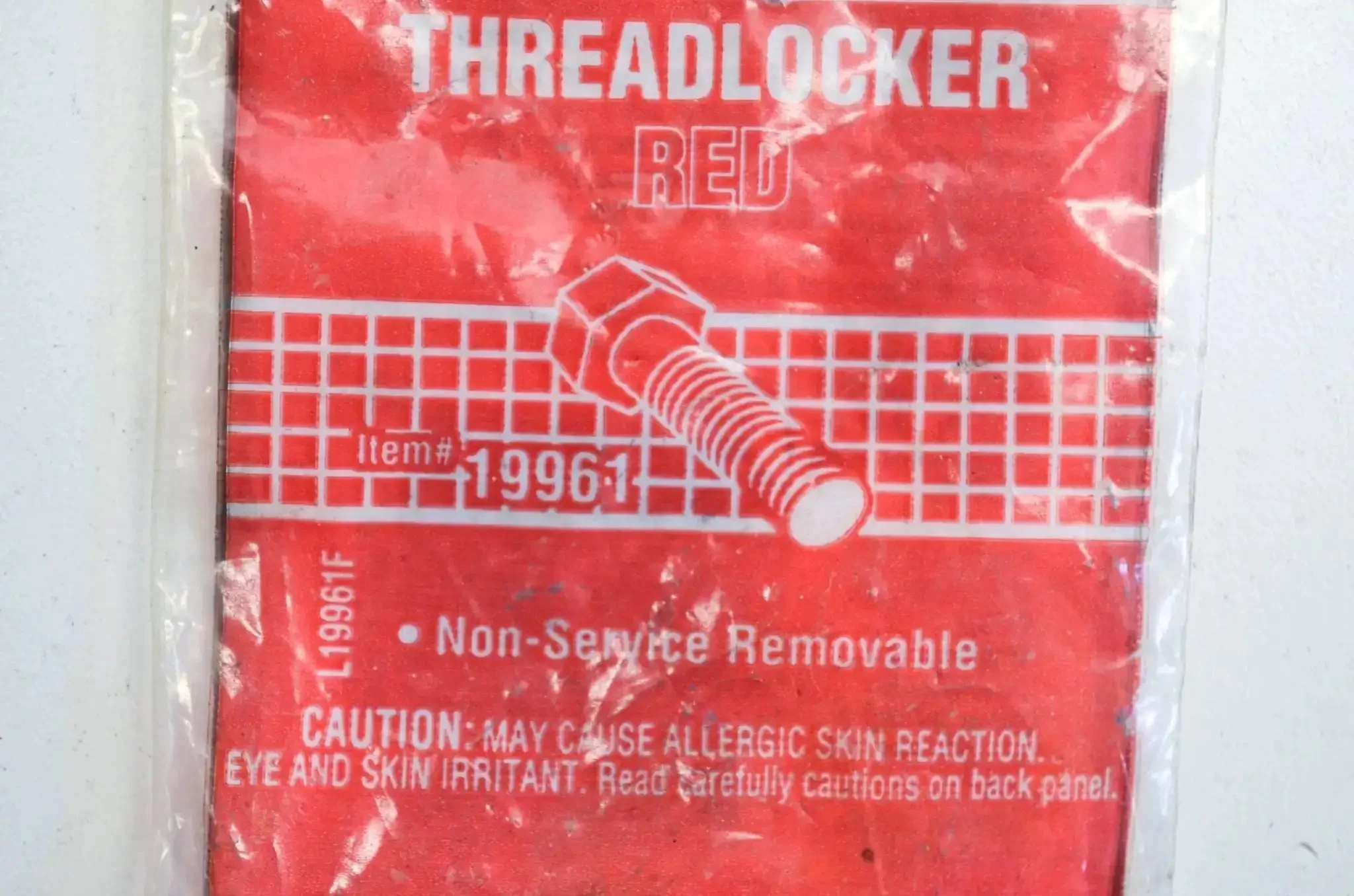 High Strength Red Thread Locker for Heavy Duty Slip and Press Fits Bolts 3,000 PSI Hold Locks Against Vibration Replaces Set Screws and Snap Rings Ideal for Cylinder Block Studs Ring Gear Bolts Frame Bolts and Shock Bolts 0.5 ml Polybag - Image 2