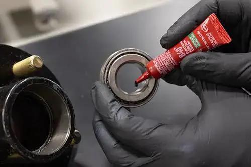 High Strength Sleeve Retainer Adhesive Tube 6 ml for Automotive Engine Assembly Medium Temp Anaerobic Bond OEM Approved Performance Durable Locks In For Tight Fits And Reliable Seals In Engines - Image 7