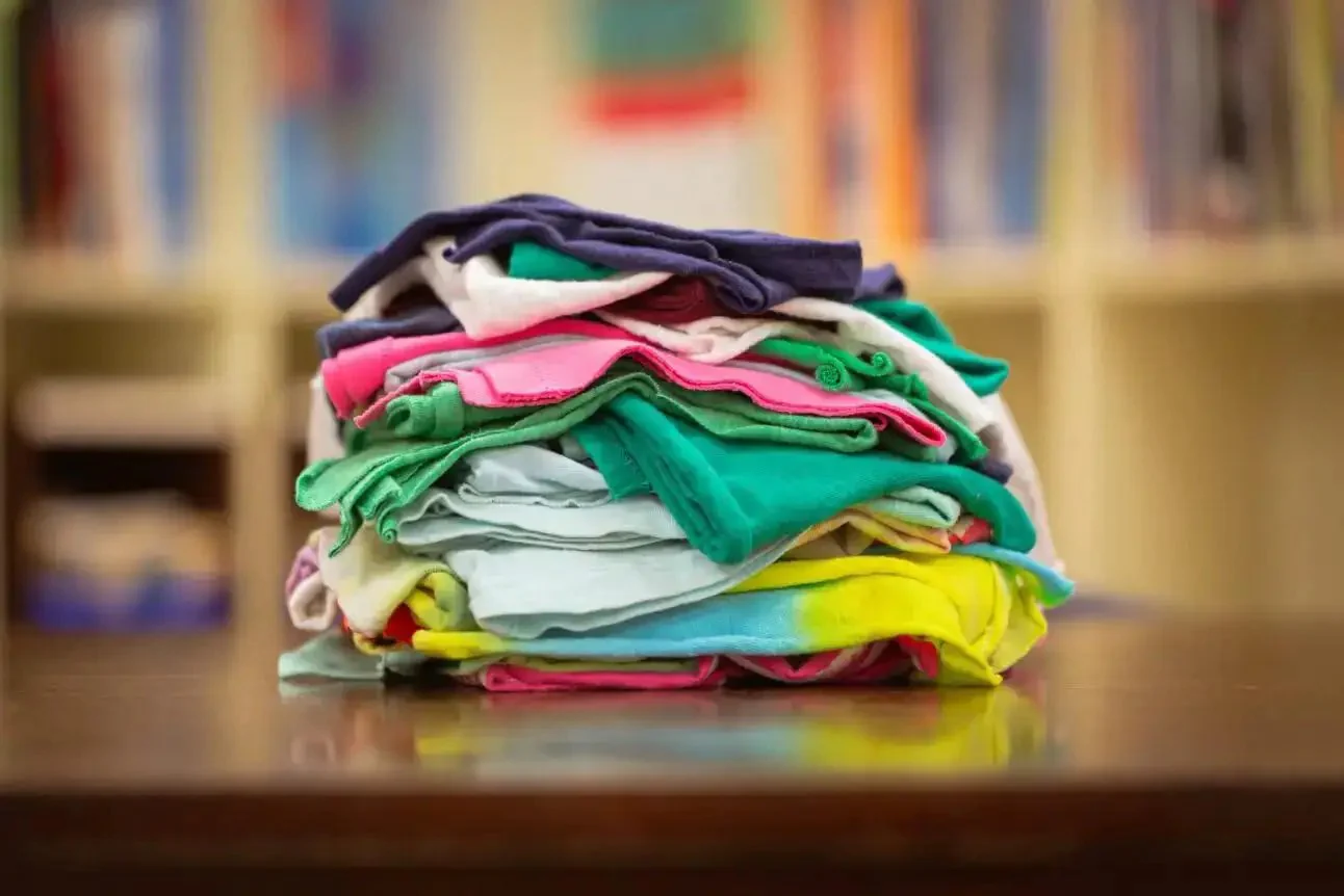 Low Lint Reclaimed Cotton Polo Shop Rags, Washable And Reusable For Auto Home And Workshop Use, Assorted Colors, Streak Free Finish, Eco Friendly Upcycled Towels, 10 Pound Box With About 30 To 40 Rags - Image 3