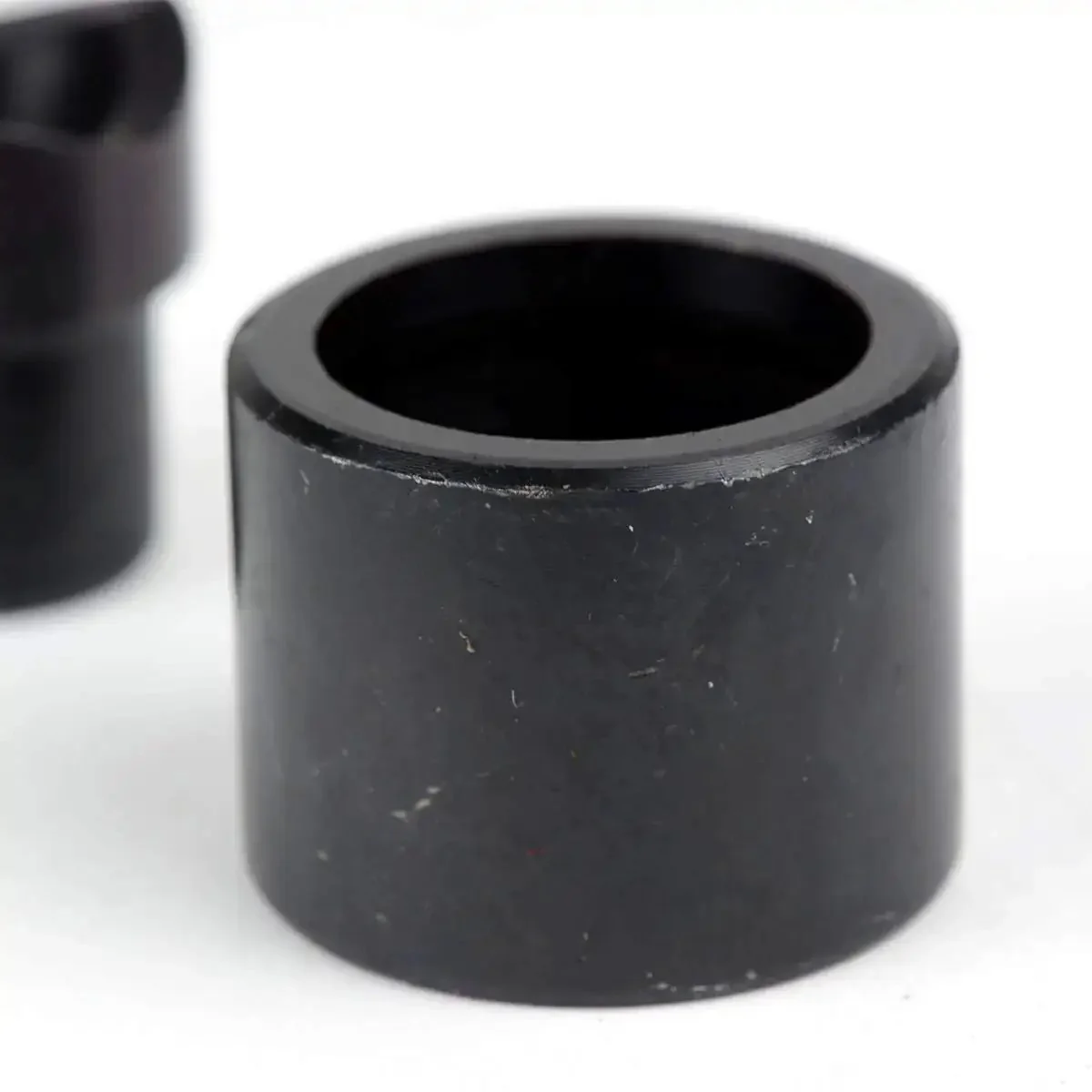 One Half Inch Conduit Punch And Die For Hydraulic Knockout Driver Kit, Built Tough Nine Ton Punch Power, Creates About 0.86 Inch Holes, Fits Draw Studs 0.430 Inch, No Threads, Punching Capacity For 11 Gauge Steel And 16 Gauge Stainless - Image 3