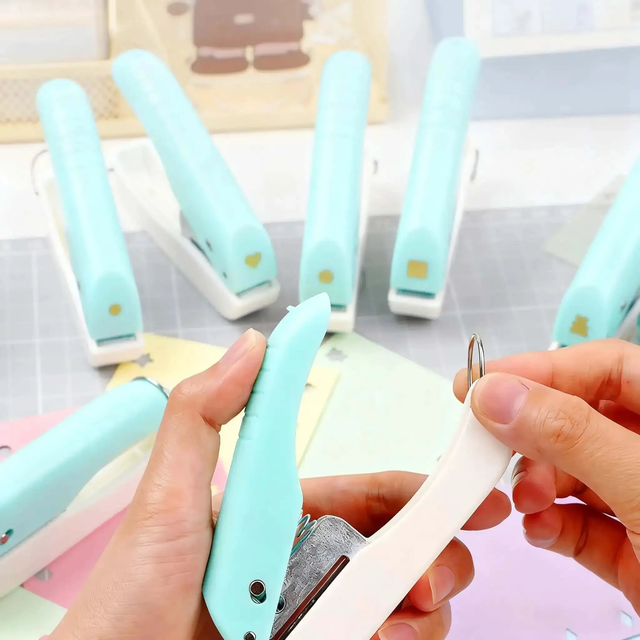 One-Handed 2mm Circle Pattern Embosser With Built-In Waste Storage, Easy-Squeeze Punch Tool For DIY Cards, Scrapbooking, Journal Decor, And Handmade Paper Crafts, Sky Blue - Image 3