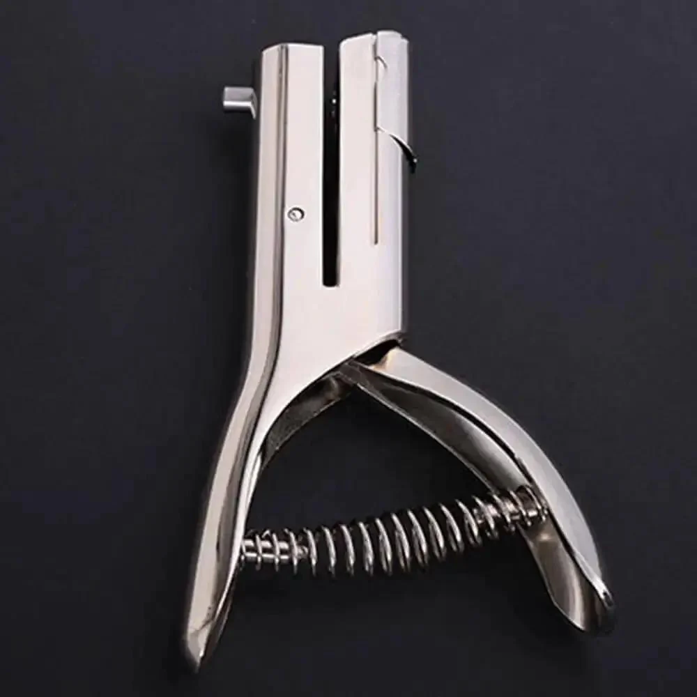 One Hole Metal Punch Tool For Crafts On The Go Circle Slot Handheld Punch For Paper Card Stock Wood Plastic Bags 3mm Hole Punch Portable Lightweight Easy Grip - Image 2