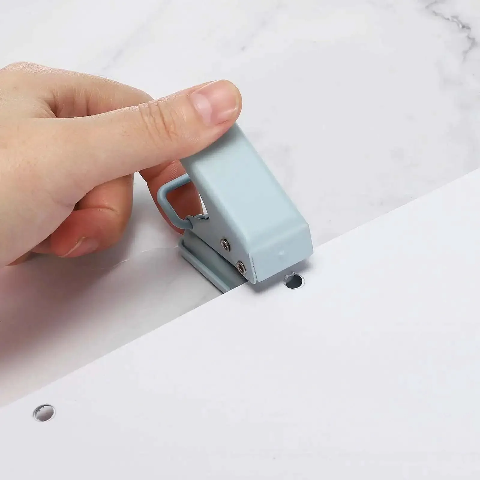 Pink Handheld Heavy Duty Hole Punch Set Two Piece Metal Paper Punch For Tags And Tickets DIY Craft Scrapbooking Easy Grip Tool With 6mm Hole Perfect For Card Making School Projects Office Use - Image 4