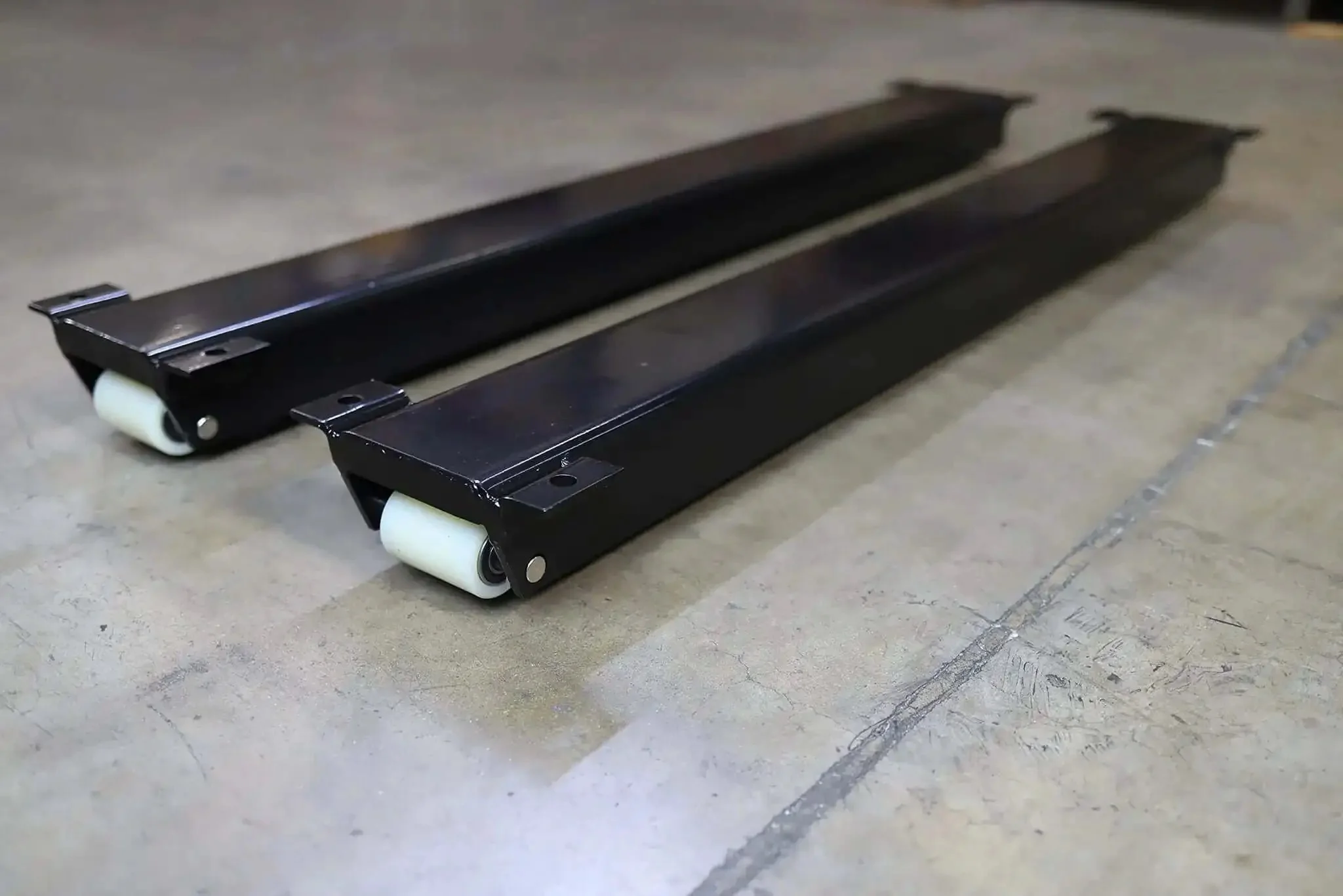 Portable Livestock Weigh Beam System With 10,000 Lb Capacity And 2 Lb Resolution, Heavy Duty Welded Steel, On The Go Animal Scale For Cattle Chutes, 48 Inch Long Weigh Bar Setup For Quick, Accurate Weighing - Image 9