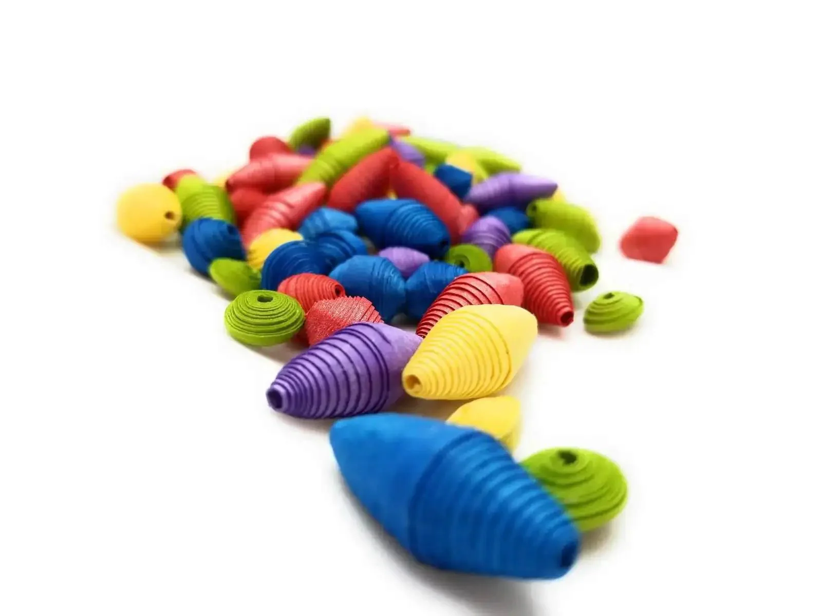 Pro Grade Bead Roller Quilling Tool With One Eighth Inch Slotted Metal Winding Pin For Paper Jewelry Making Solid Wood Handle Color Coded End Blue Full Length Slotted Pin For Easy Crafting Of Tiny Paper Beads - Image 2