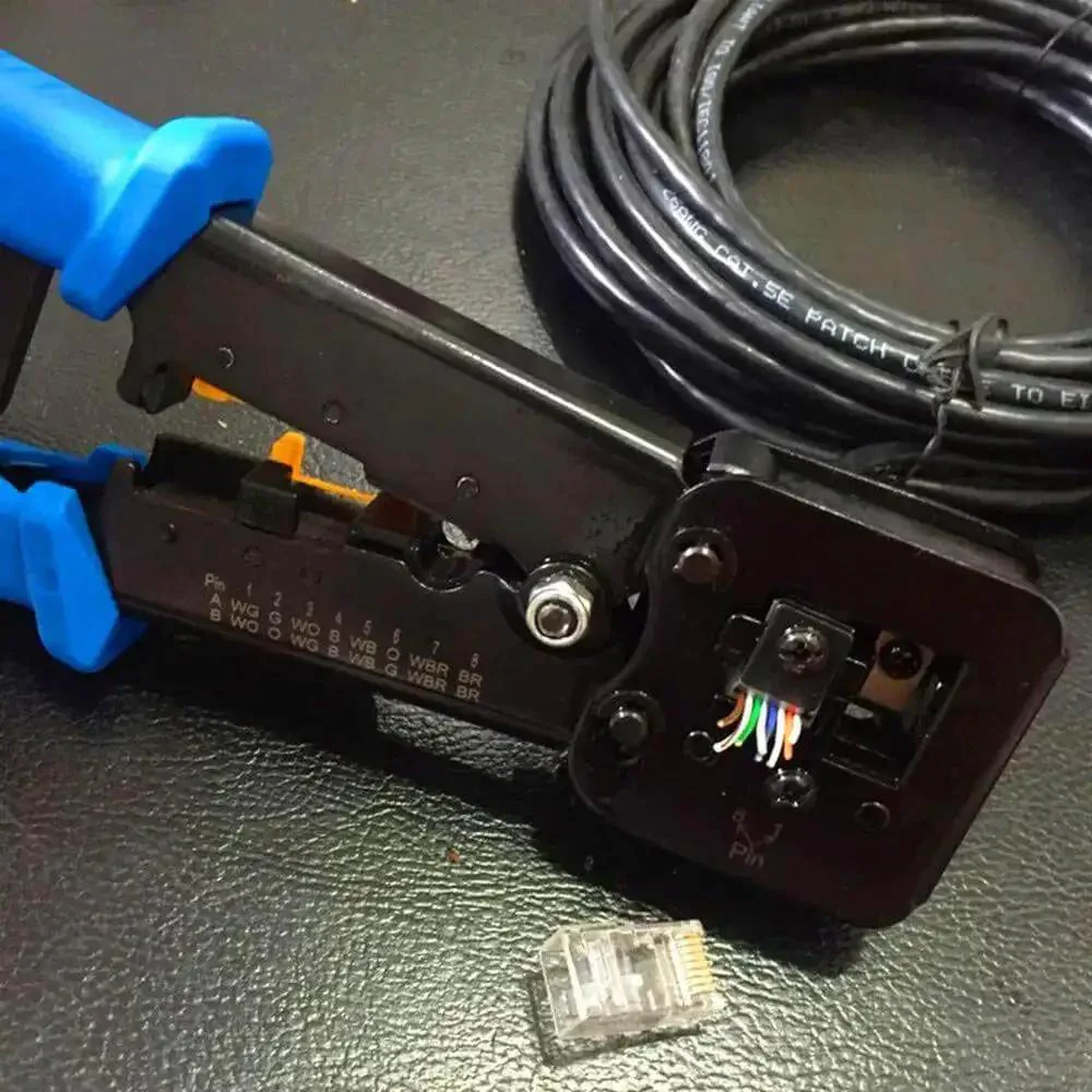 Pro Grade RJ45 Crimp Tool Pass Through Kit With 5 Replacement 8 Pin Blades For Cat5 Cat5e Cat6 Ethernet Cables RJ11 RJ12 End And Regular Pass Through Connectors Cuts Strips And Crimps Twisted Pair Cable Includes 1 Tool And 5 Blades - Image 3