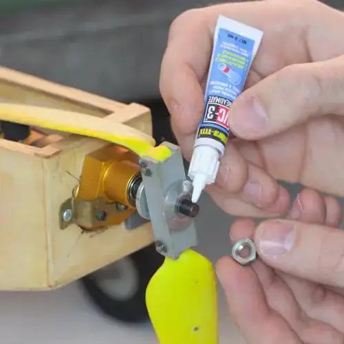 Pro Grade Torque Screwdriver With One Quarter Inch Drive Precise 10 To 70 Inch Pounds Adjustable Torque Laser Calibrated For Tightening And Loosening Small Screws Includes Threadlocker Tube - Image 2