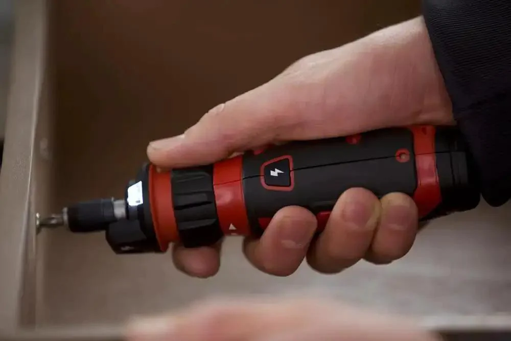 Rechargeable 4V Cordless Screwdriver With Circuit Sensor Technology For Safe Electrical Work Includes 9 Bits Bit Holder USB Charging Cable Easy Forward Reverse Compact Handy Power Tool For Everyday Fixes - Image 5
