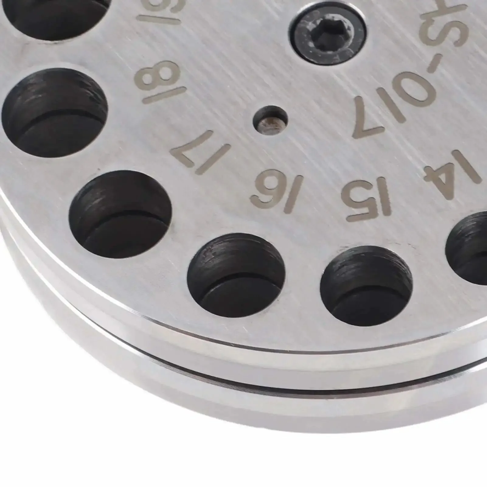 Round Steel Jewelry Disc Cutter Set With 17 Dies For Precise Ring Making And Paper Punching Precision Metal Forming Tool Built For Crafters Durable Multi Purpose Jewelry DIY Kit - Image 2