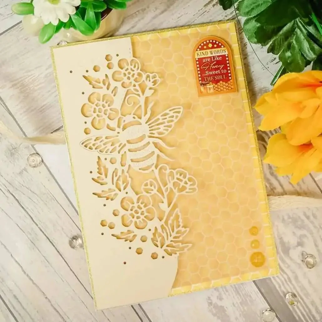 Scrapbooking Die Cutting Dies Set For Card Making And Paper Crafting Strips Frame Metal Dies For DIY Albums Bee Lace Pattern 8x15.7cm Background Embossing Stencils And Decorative Card Making Tools - Image 5