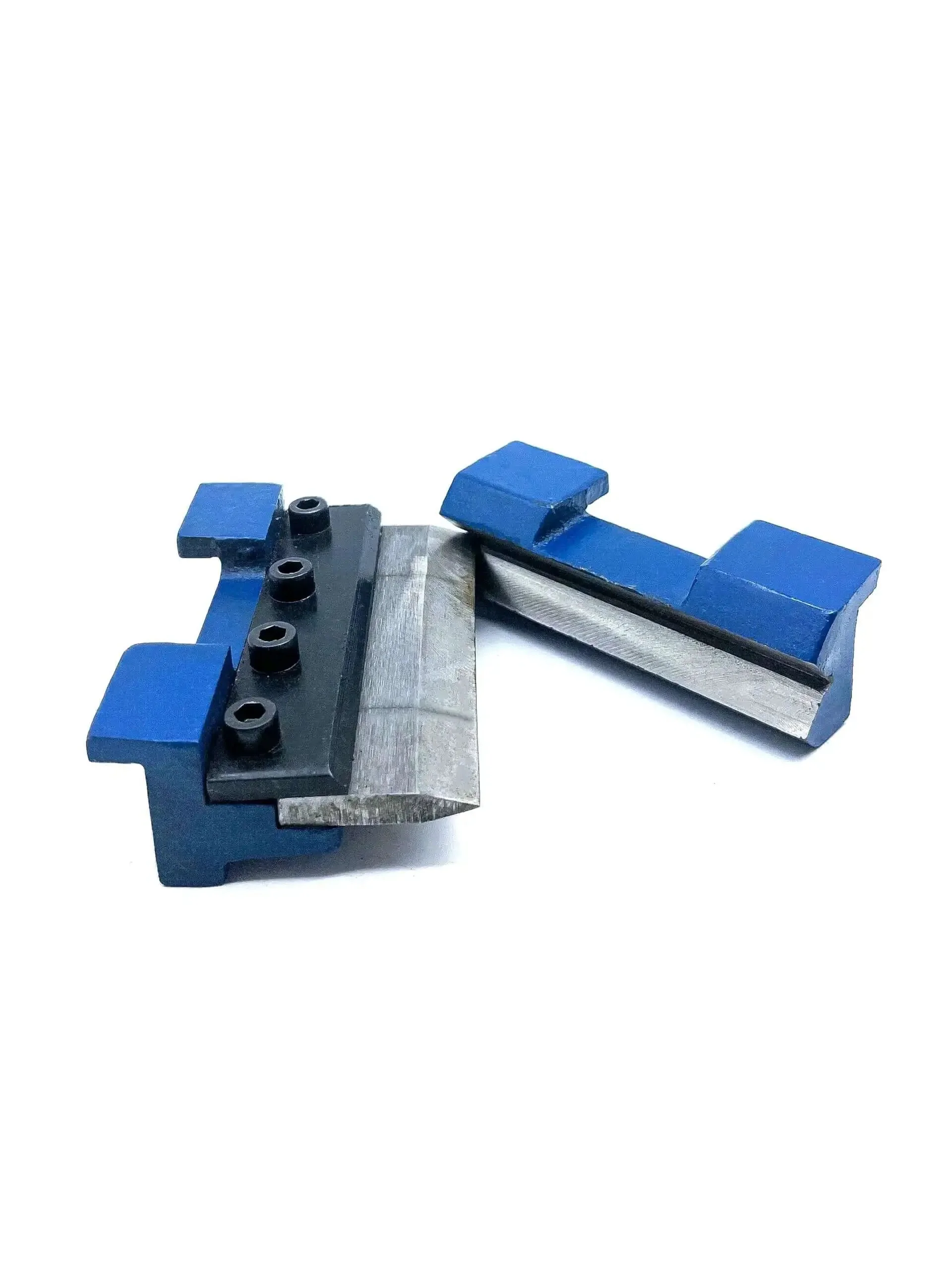 Slick 4 Inch Vise Brake Die Set With Magnetic Side Mount For Sheet Metal Bending Removable Segmented Fingers Easy Vise Mounted Bender Attachment For Steel And Aluminum Fabrication - Image 2