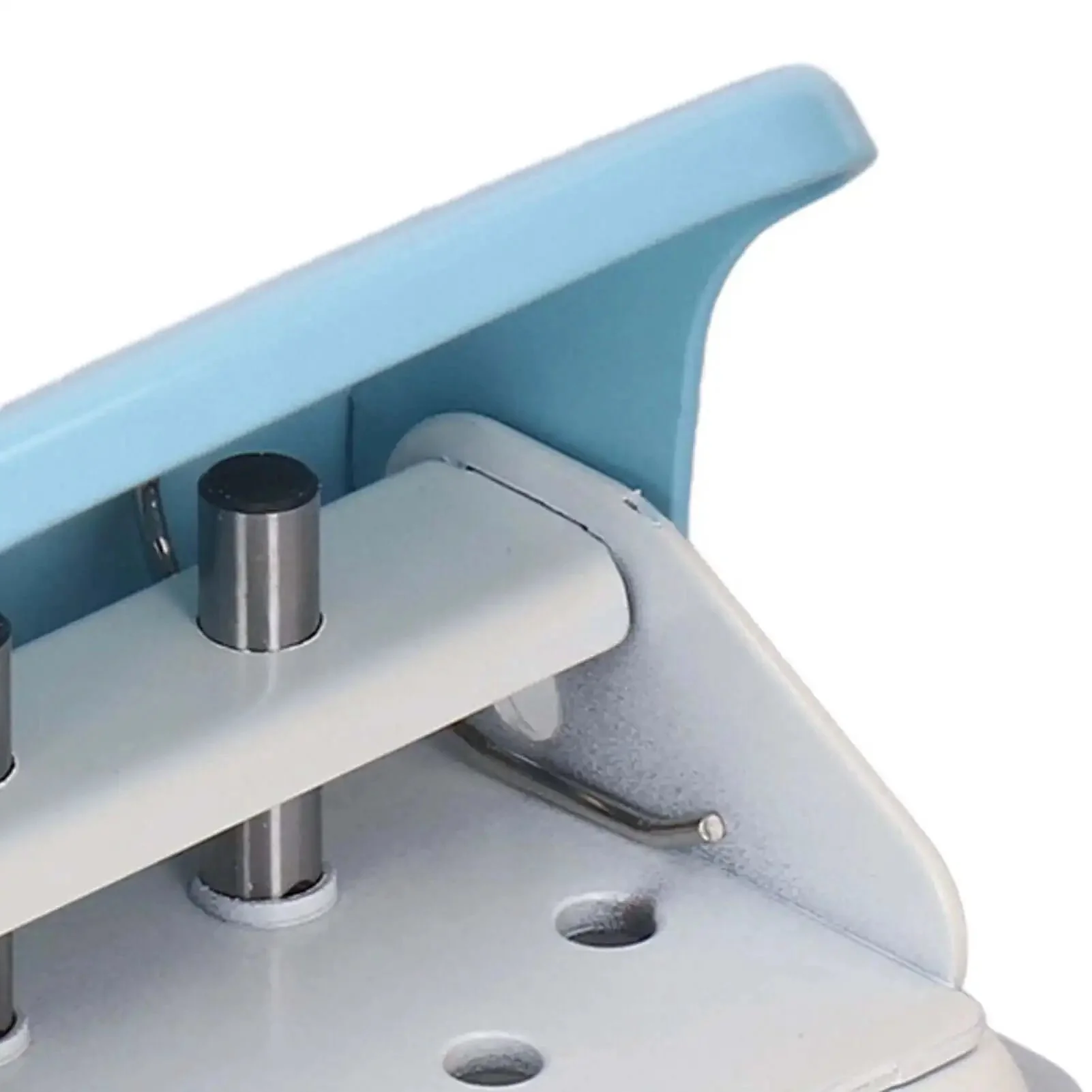 Three Hole Paper Punch Handheld DIY Binder Tool With Metal Base And Plastic Cover, Punches Up To Five Sheets, Perfect For School Or Home Use, B5 Size, Slip-Proof Handle, Easy Office Crafting - Image 9