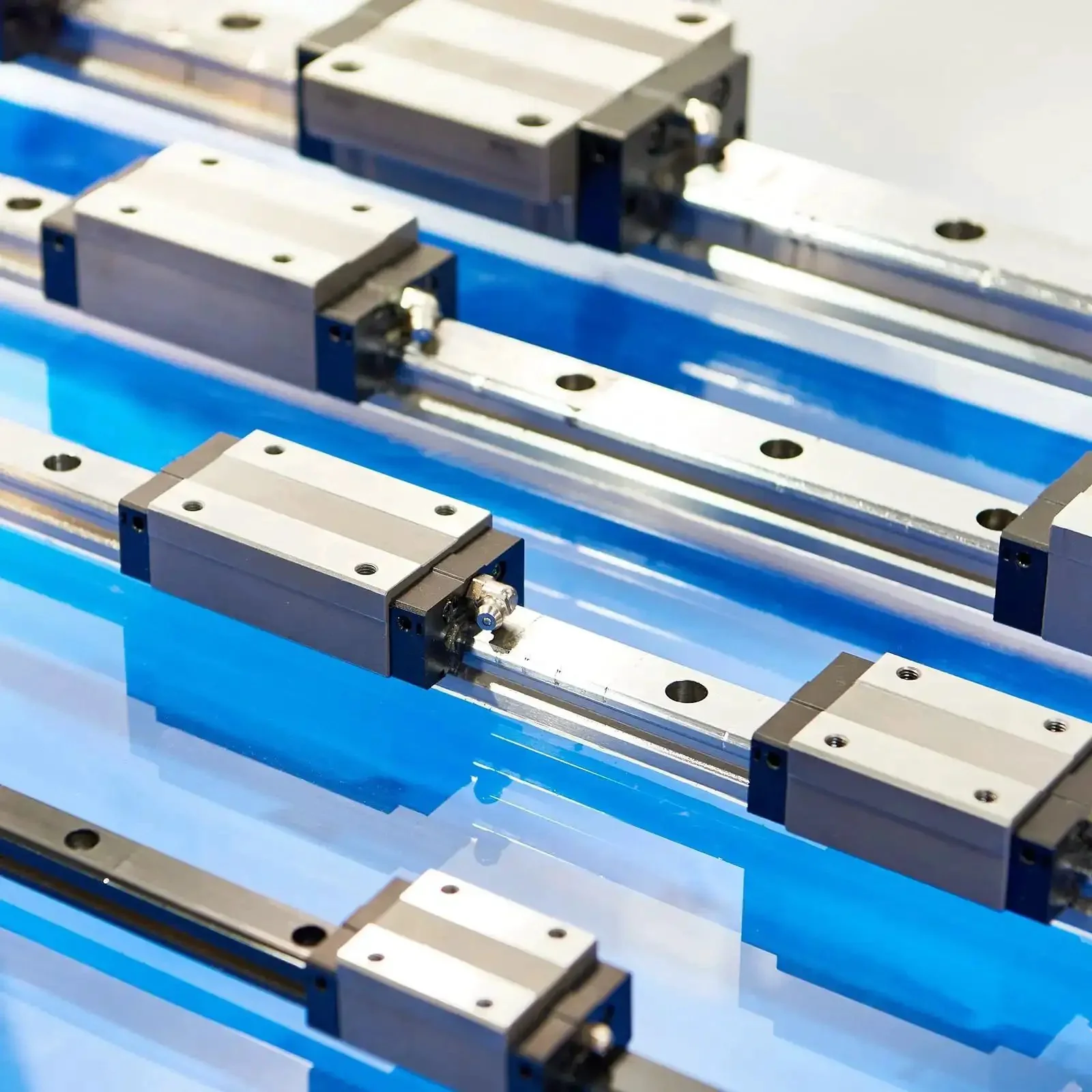 Two 150mm Linear Guide Rails With MGN9H Carriage Blocks, Plus Two Mini MGN12 Linear Guides For DIY 3D Printers And CNC Machines, Steel Bearing Rails In Silver - Image 3