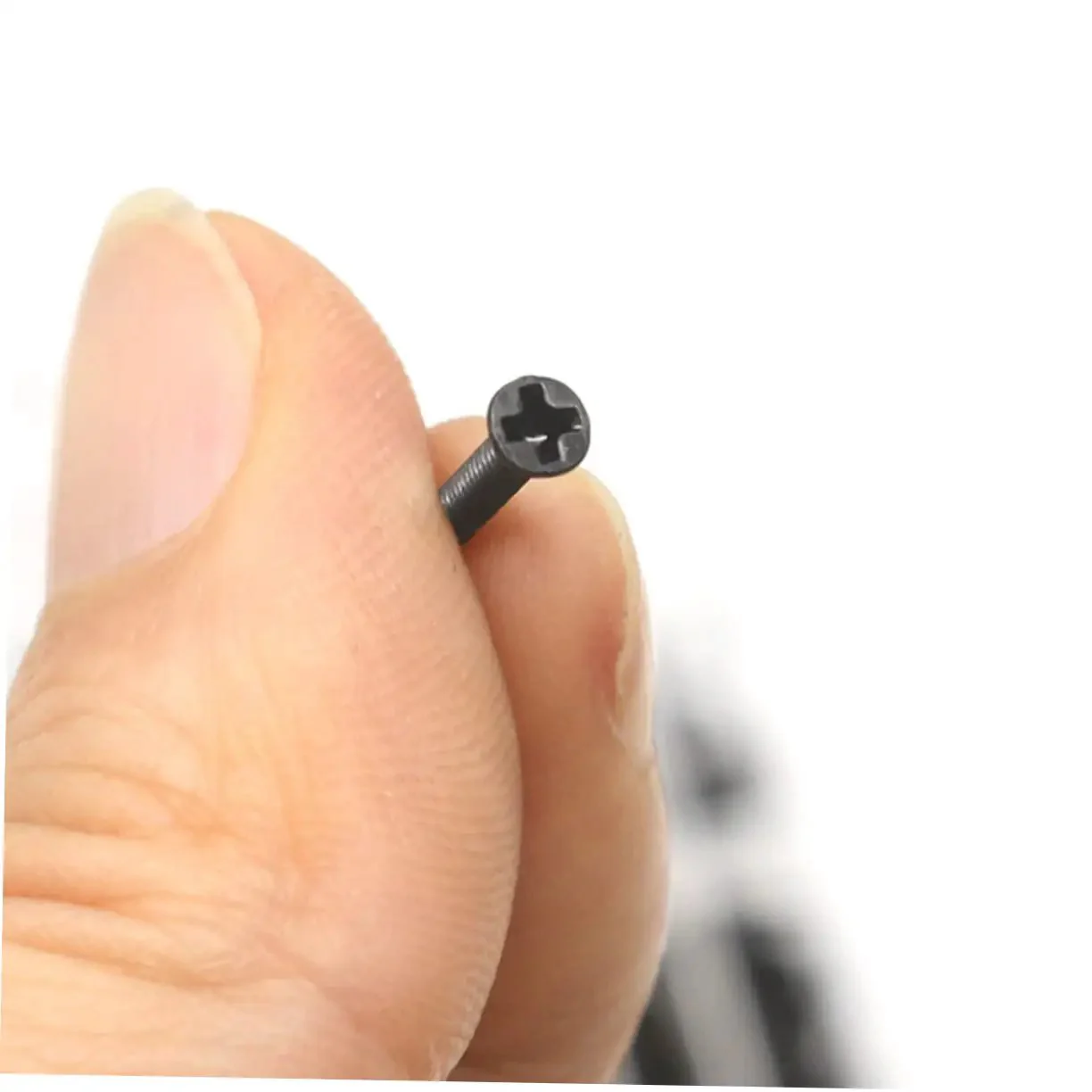 Two Pack 18 18 Specification Screw Set Miniature Flat Head Screws For Laptop Repair DIY Projects Lightweight Durable Carbon Steel Portable Handy To Carry And Use - Image 4