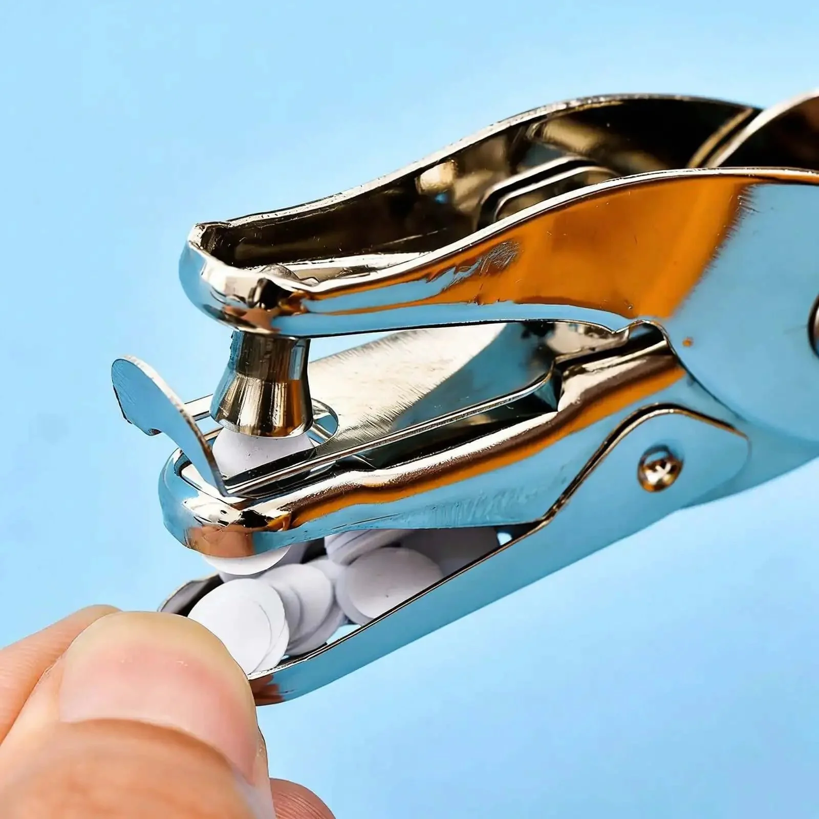 Two Pack Single Hole Puncher Metal Craft Hole Punch For Scrapbooking And Tickets 6 mm Hole Diameter Punches Up To 8 Sheets Ergonomic One Hand Use No Fuss Tool For Card Making And DIY Projects - Image 6