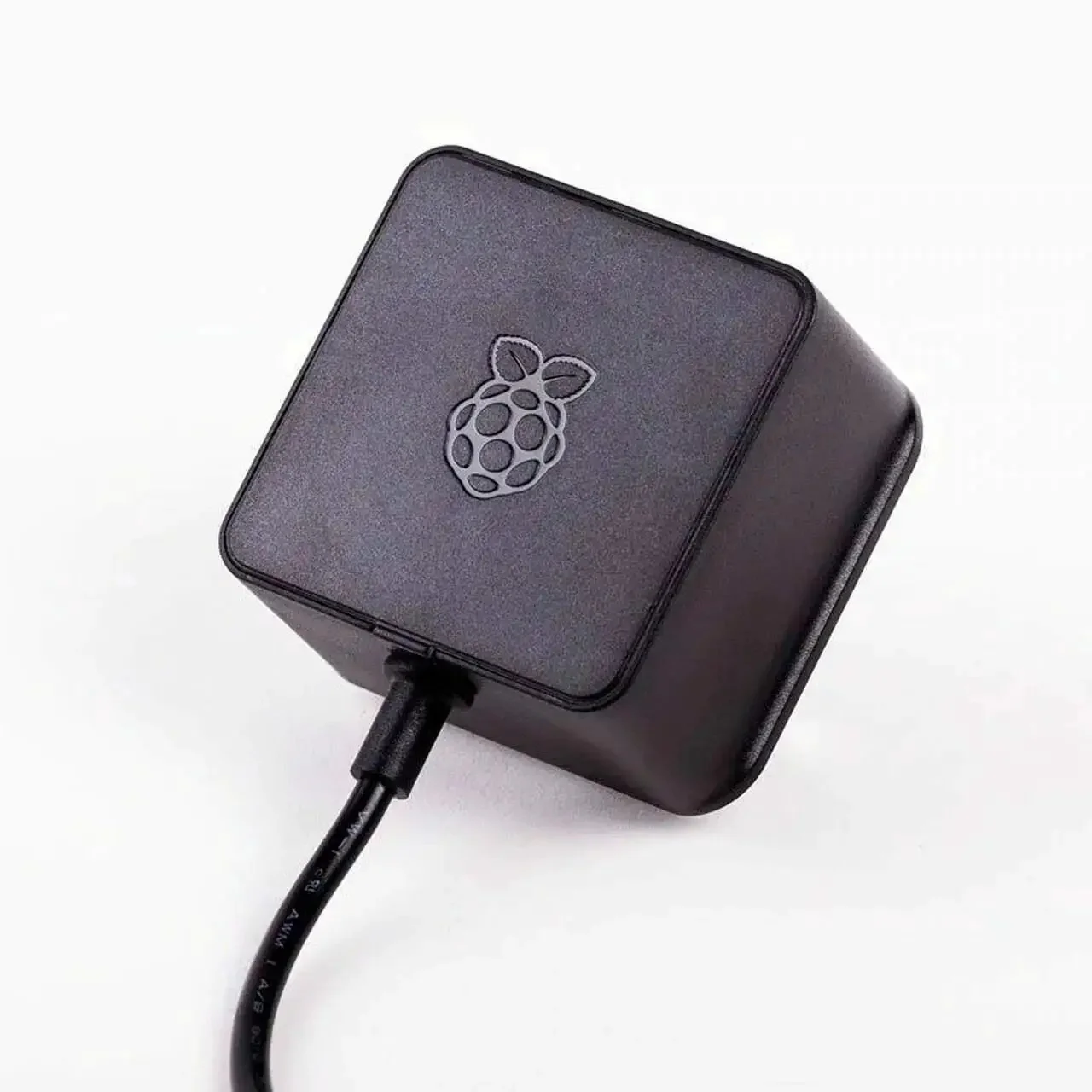 USB C Power Adapter For Pi 4 B With 5.1V 3A Output, 15.3W Fast Supply, 1.5 Meter 18AWG Cable, Black Finish, Reliable Power Brick For Stable Operation, Everyday Use - Image 5